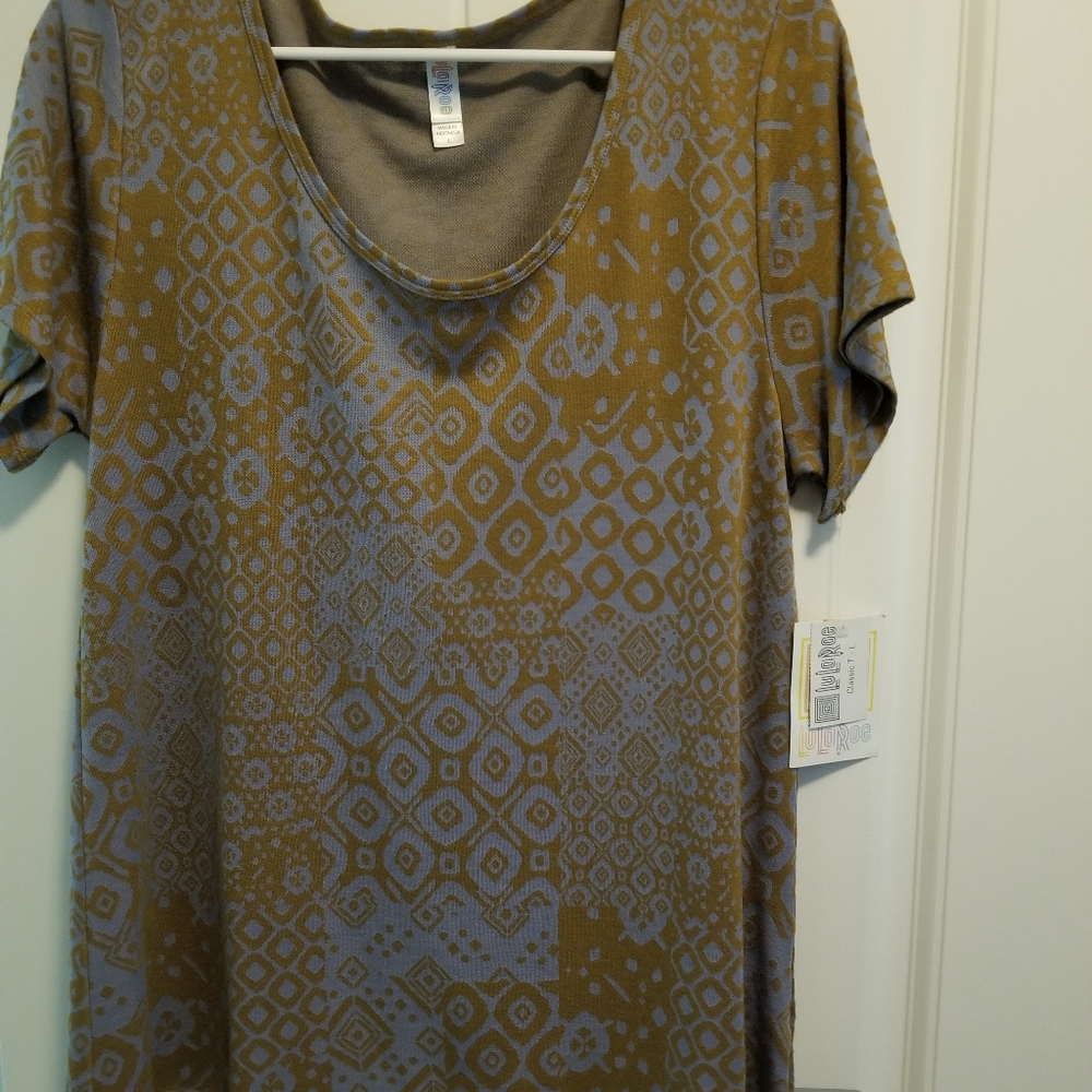 Womens large top